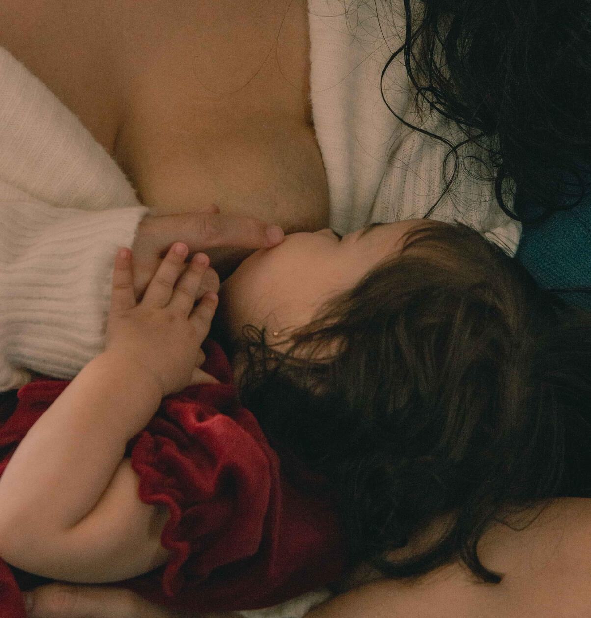 Photographe-allaitement-montmartre-paris